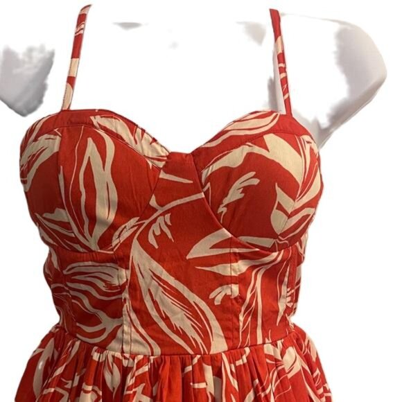 Band of the Free Elegant Red and White Leaf Print Mini Dress, XS - Picture 3 of 5